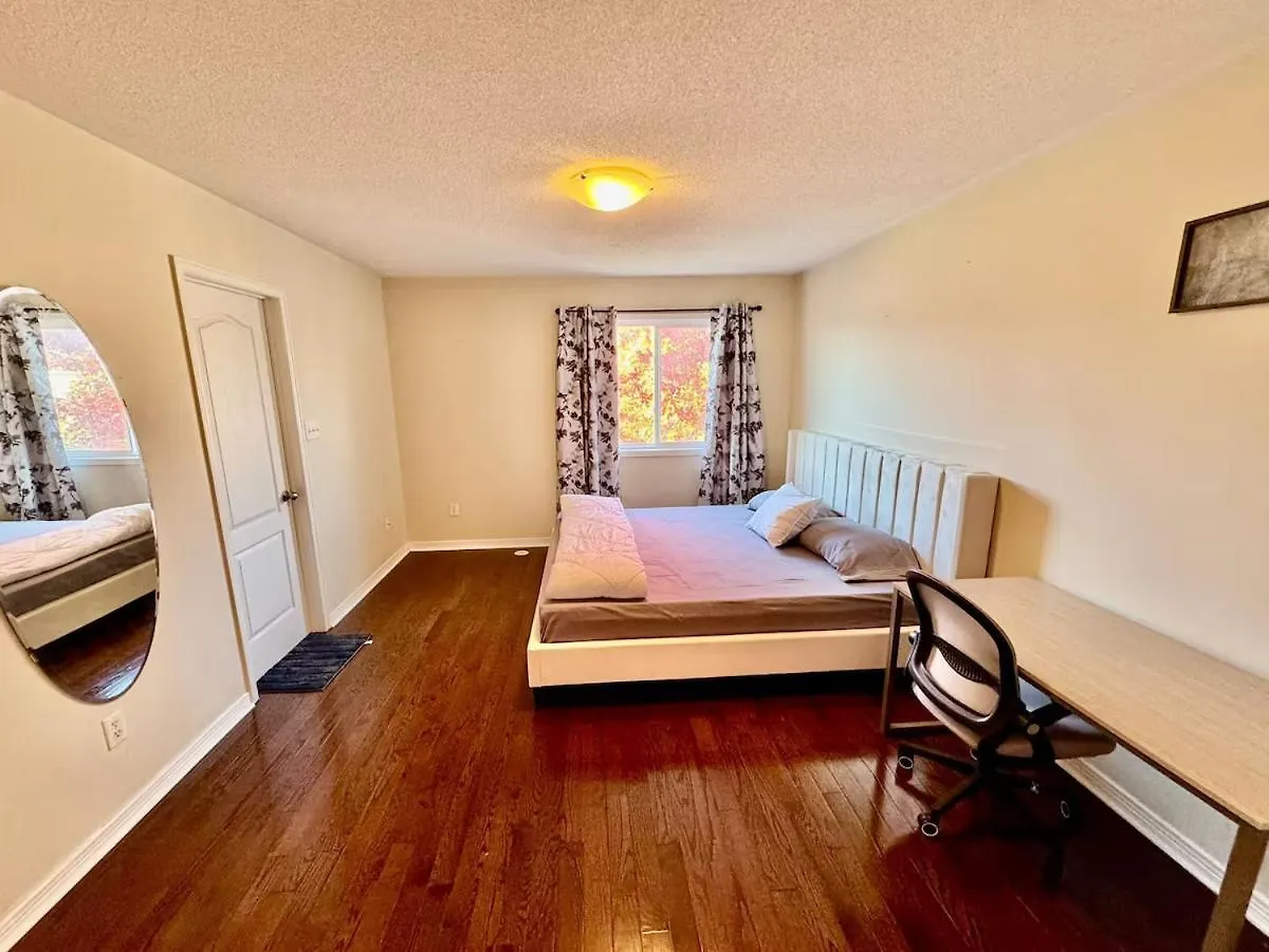 Cosy Room In Toronto With High Speed Internet- Close To City Centre Canada