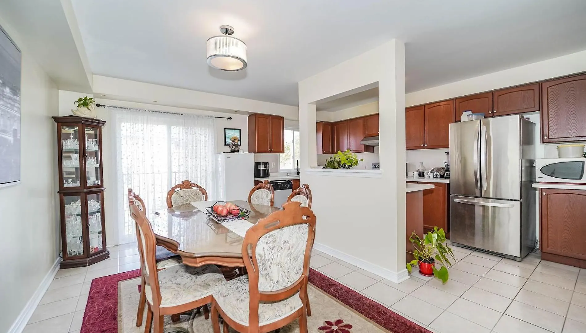 Homestay Cosy Room In Toronto With High Speed Internet- Close To City Centre